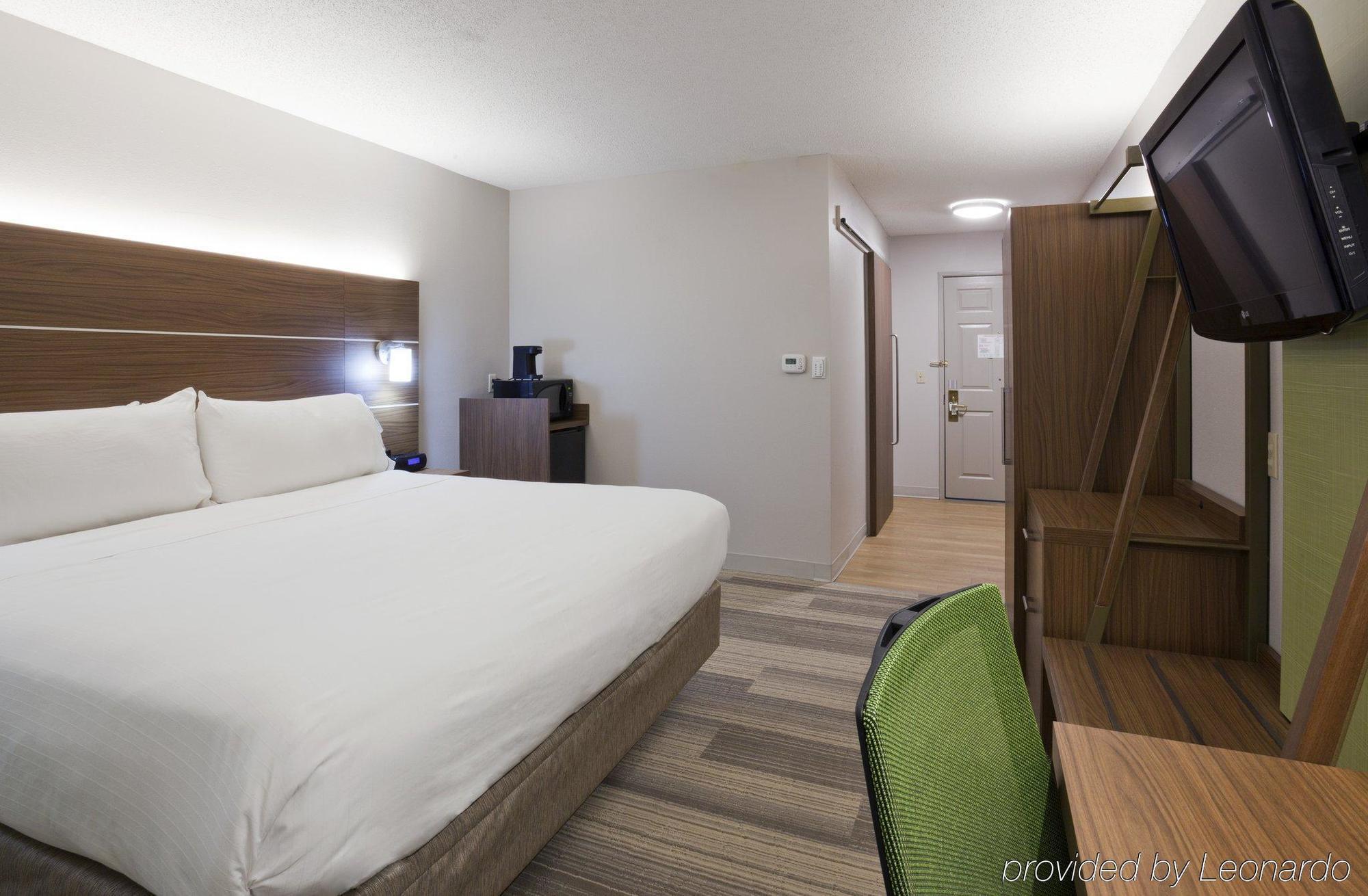 Holiday Inn Express Hotel & Suites Minneapolis-Golden Valley By Ihg Сент-Луіс-Парк Екстер'єр фото